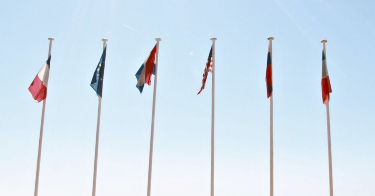 Multiple Flags: Designing Systems for International Displays - Liberty Flagpoles