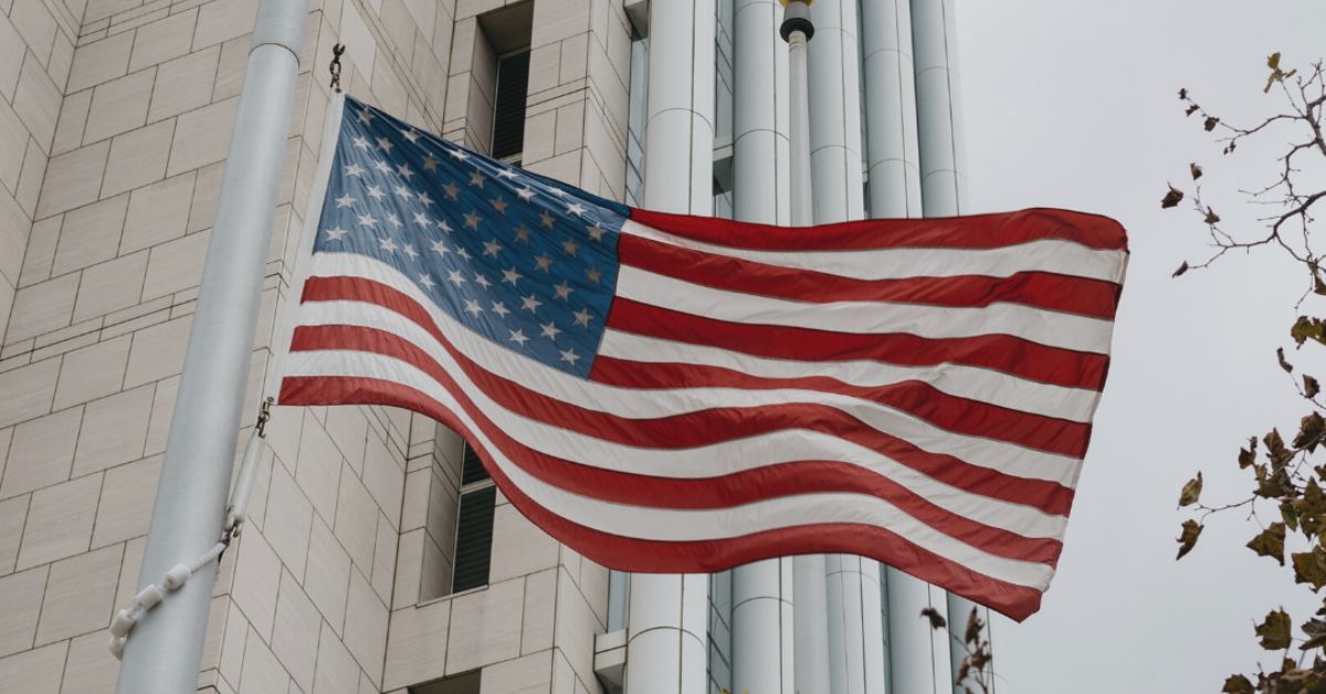 What To Do With Your Solar Flagpole Lights in the Winter - Liberty Flagpoles