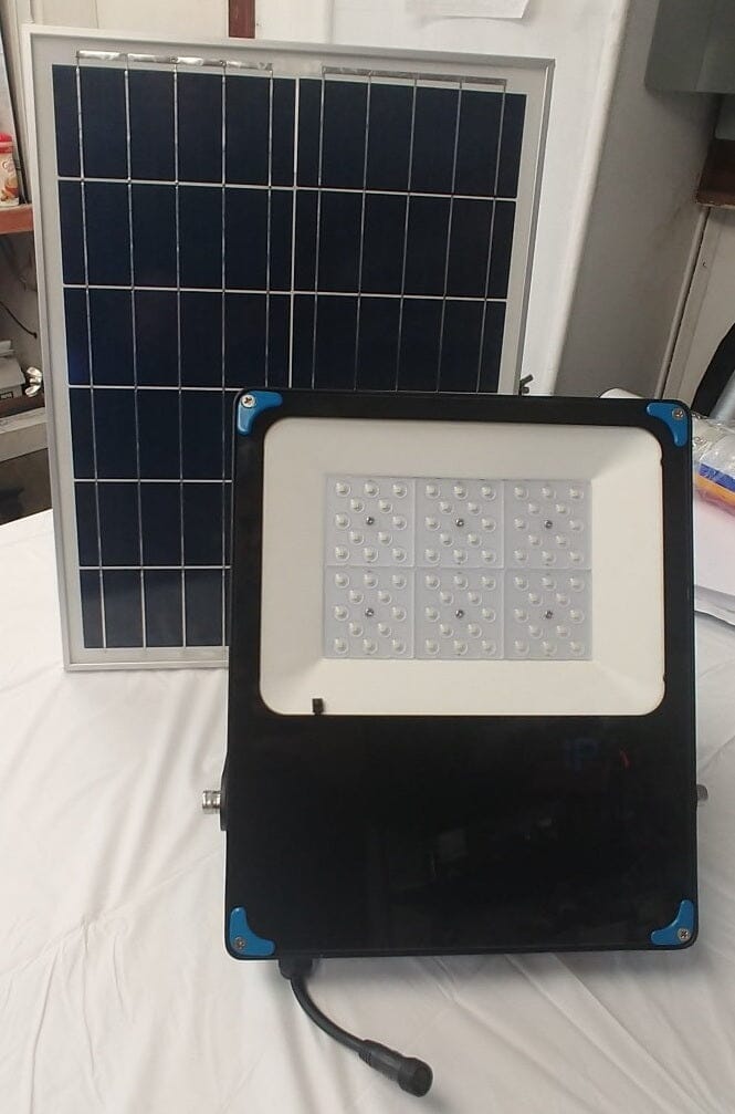 30W Solar Hi - Power Flood Lighting for Flagpoles & Landscape - Liberty Flagpoles - Pathway Light
