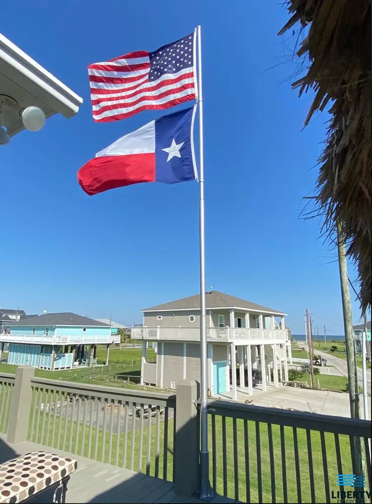 Top Dock Mount | Heavy Duty | 2.5" or 3" Pole Diameter - Liberty Flagpoles - Accessory