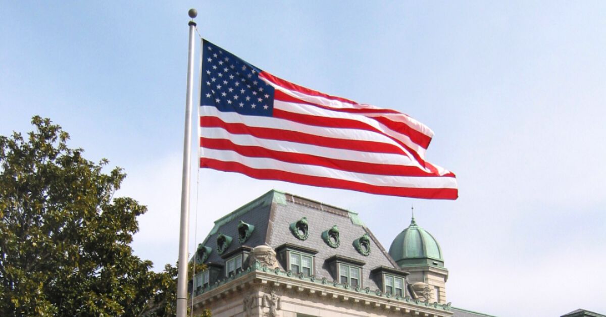 Tips for Matching Flag Fabrics With Regional Climate - Liberty Flagpoles